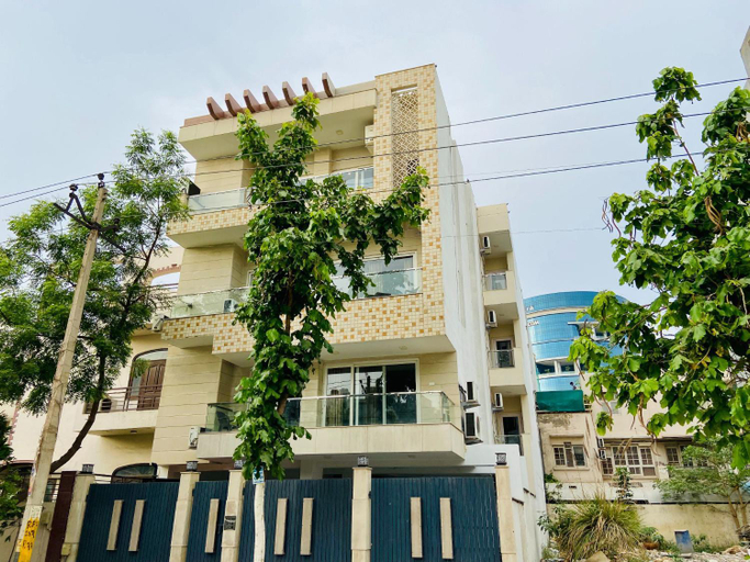 BluO 2BHK @ DLF CyberCity - Balcony, Lift, Parking, Karnal