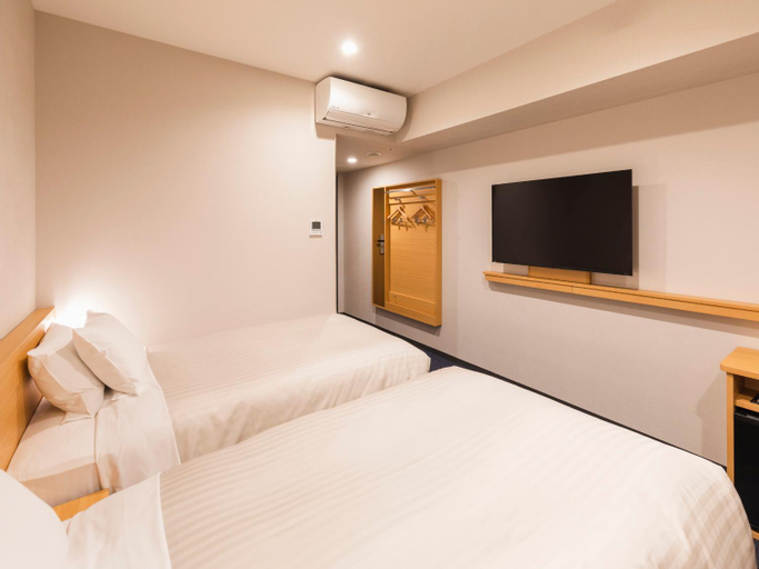 Bedroom 25