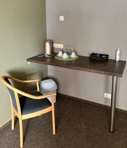 Others 4, Hostel Fehmarn Mehrbett-Zimmer, Ostholstein