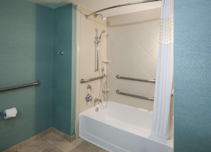 Bathroom 4