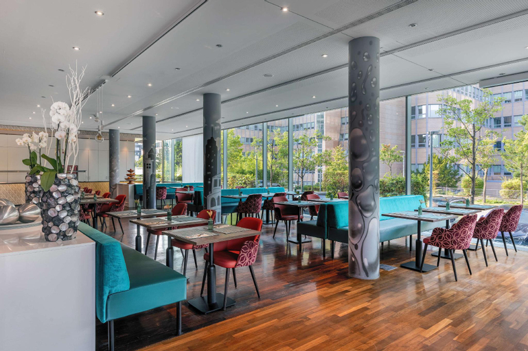 Food & Drinks 5, DoubleTree by Hilton Frankfurt Niederrad, Frankfurt am Main