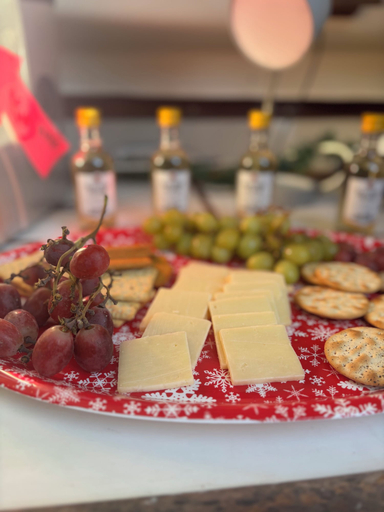 Food & Drinks, Sip And Sea, Manatee