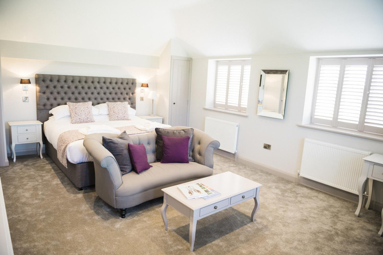 Bedroom 2, Rutland Water Courtyard Rooms, Rutland