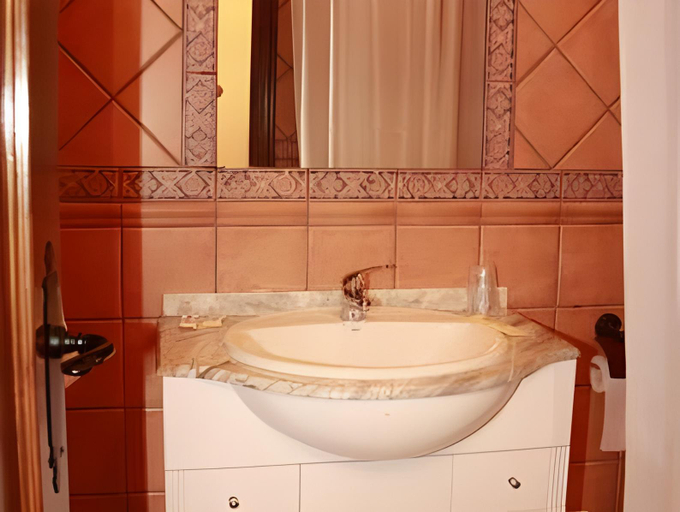Bathroom 3, Hostal el Laminador - Restaurante La Alqueria de Manu, Albacete