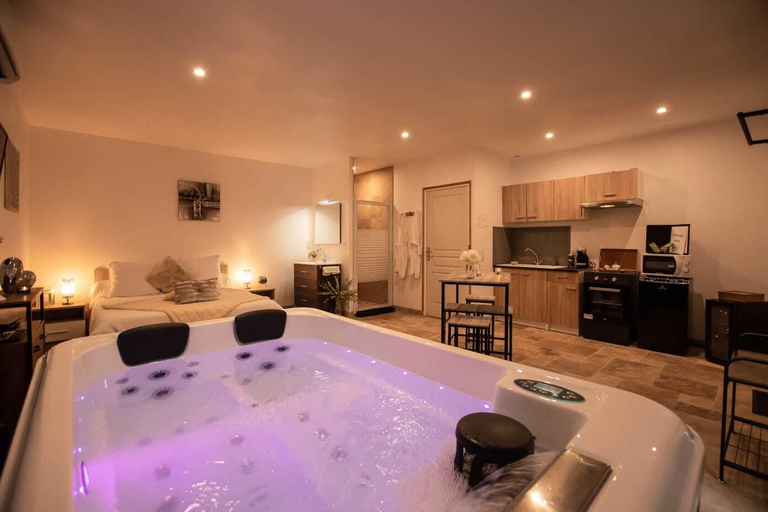 Others 5, Gites spa de charme L ETOILE SPA, Dordogne