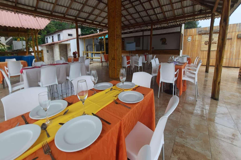 Food & Drinks, Howard Johnson by Wyndham Montanita, Santa Elena
