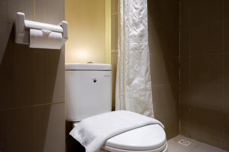 Bathroom 8