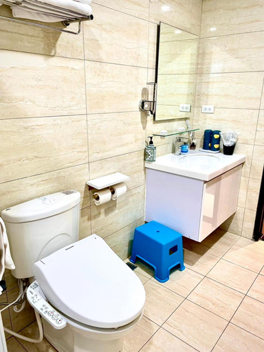 Bathroom 2, NEAR BnB II, Yilan