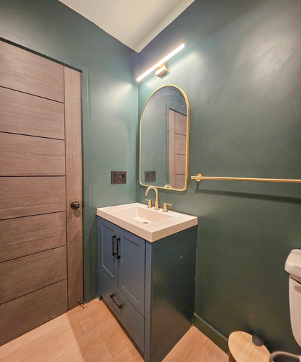 Bathroom 3, Brimfield Stay, Los Angeles