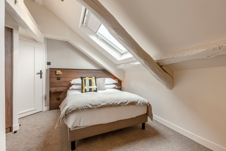 Bedroom 2, Le Madame by Sweett, Paris