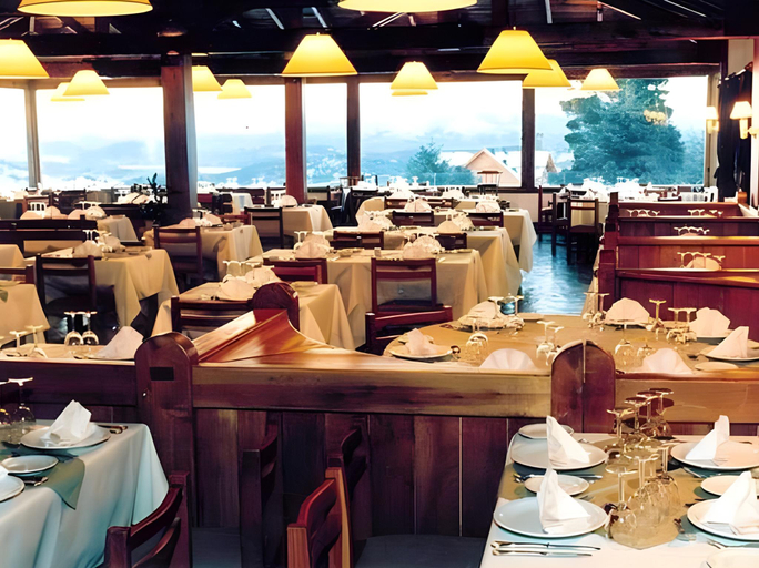 Food & Drinks 5, Hotel Catedral Patagonia Ski & Wellness, Bariloche