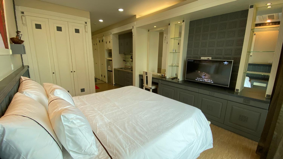Bedroom 8