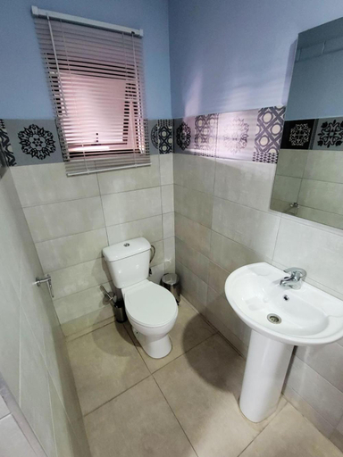 Others 2, La-Nuel Guest Lodge, Ekurhuleni