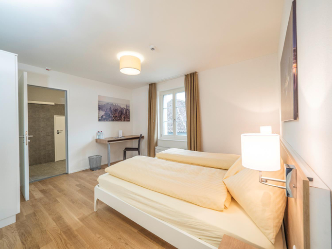 Bedroom 4, Aparthotel Baren, Lenzburg
