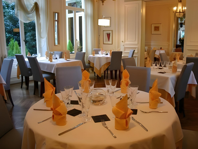 Food & Drinks, Enclos de l'Eveche, Pas-de-Calais