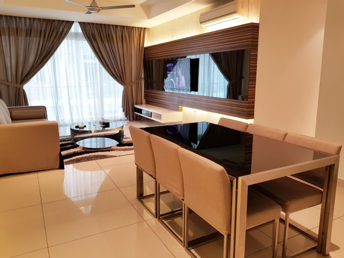 Dining Room 3