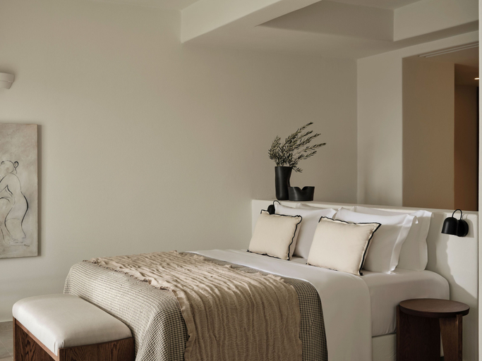 Bedroom 3, Ark, South Aegean