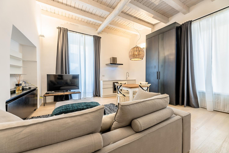 Others 3, My Luxury Suites - Executive, Savona