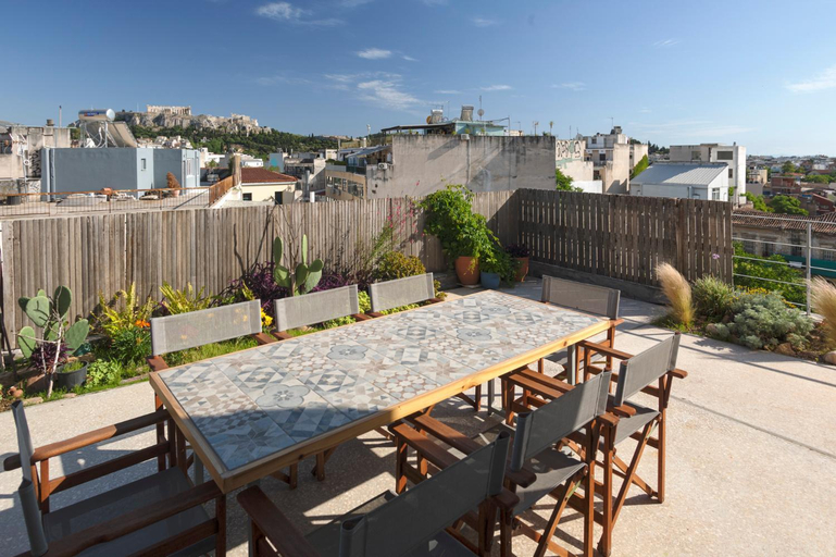 Others 3, Impressive Apartment with Amazing Views - MK1, Attica