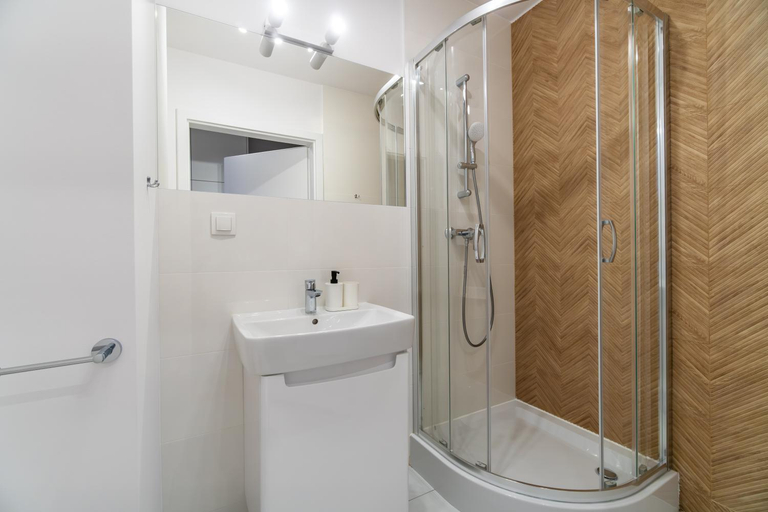 Bathroom 3, Silver Forest, Szczecin