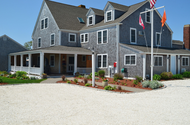 Exterior & Views 1, Shore Haven Inn, Barnstable