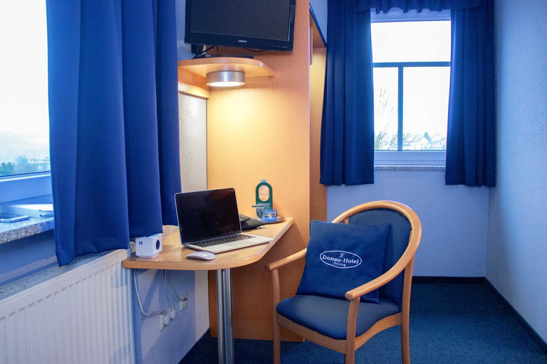 Others 5, Donau-Hotel, Regensburg