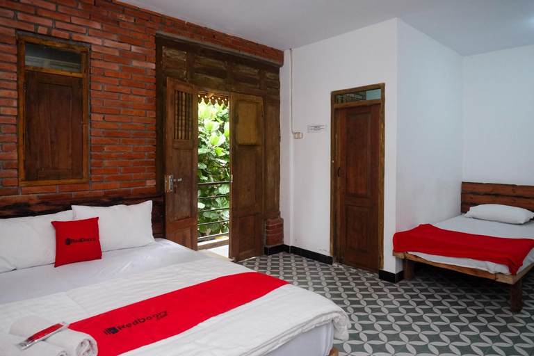 Bedroom 15