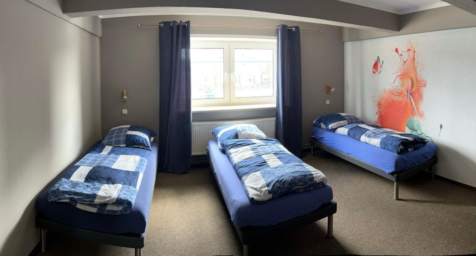 Others 3, Hostel Fehmarn Mehrbett-Zimmer, Ostholstein