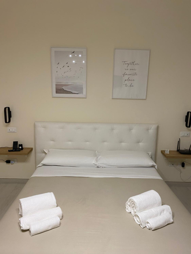 Others 3, A-mare Exclusive Rooms & Suites, Taranto