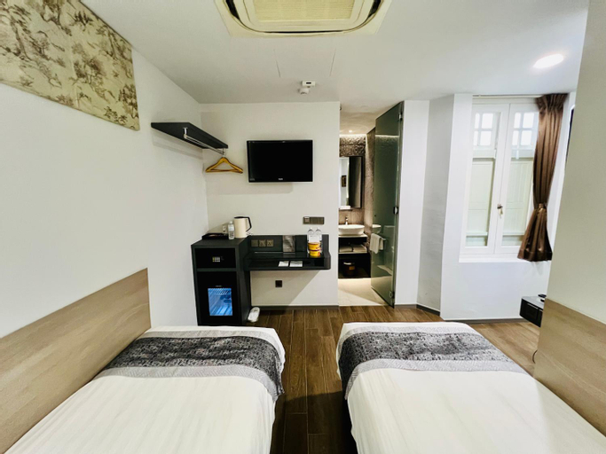Bedroom 10
