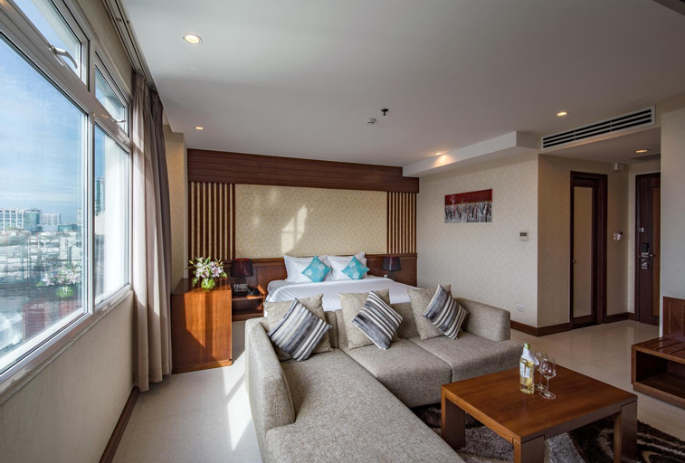 Bedroom 12