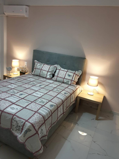 3, Eytyhias Yard apartments in Poros, Attica