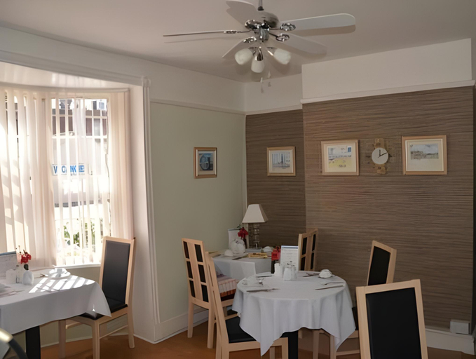 Interior view, Philbeach Guest House, Dorset