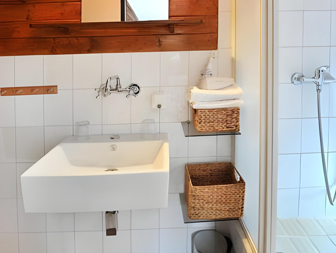 Bathroom 2, Penzion Barborka, Poprad