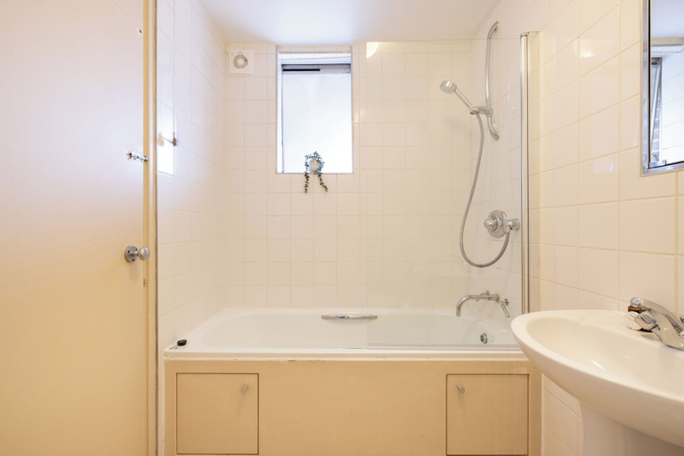 Bathroom, Beautiful Stylish 2 Bed Flat Clerkenwell, London