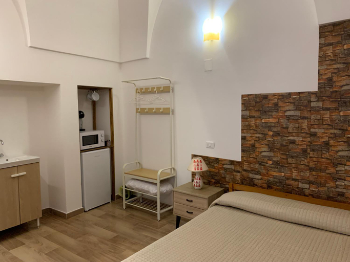 Others 2, Le Camere Dei Mascia, Brindisi