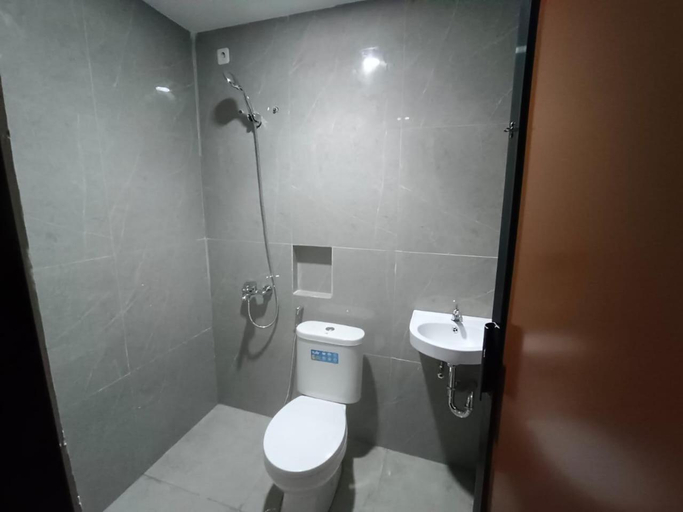 Others 3, Losmen cempaka, Tarakan