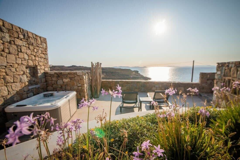 Others 4, Romantic Mykonian Oasis Suite w Jacuzzi, South Aegean