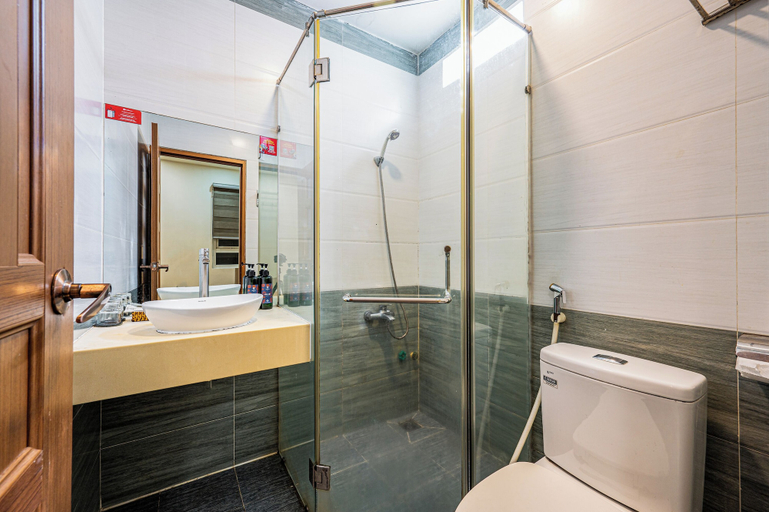 Bathroom 5, Cozrum - Love Hotel Trần Bình Trọng, Bình Thạnh