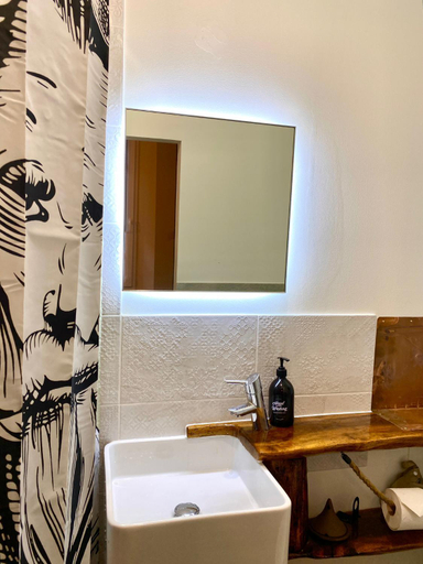 Bathroom 3, Casa Belgeri, Blenio