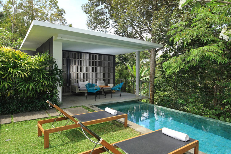 Swimming Pool 30