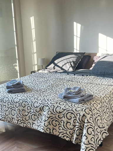 Bedroom 5, B&B Center Gallery, Bologna
