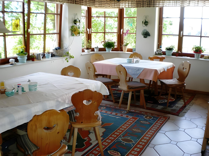Food & Drinks 3, Haus Sundl - Privatzimmer, Melk