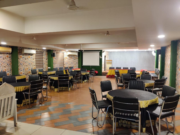 Others 3, Capitol Inn, Kasaragod