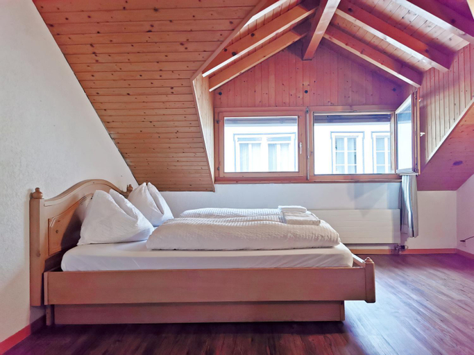 Bedroom 2, Interlaken apartment 27, Interlaken