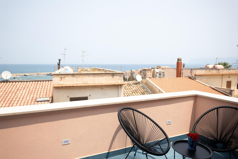 Others 4, Piricu Apartments, Trapani