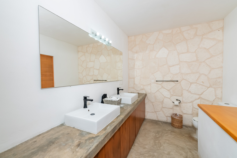 Bathroom 5