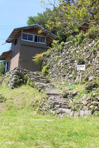 Others 4, Guesthouse boro-ya, Ōtoyo