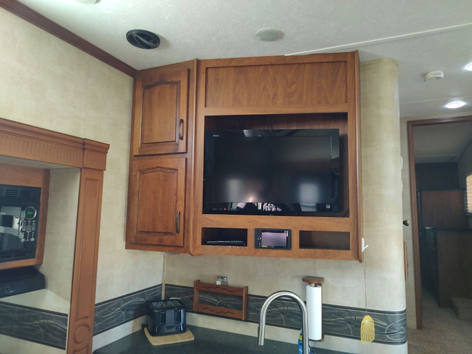 Others 3, Ballard RV Park and cabin rentals, Grand