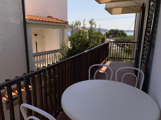 Others 2, Apartmani Infinity, Sukošan